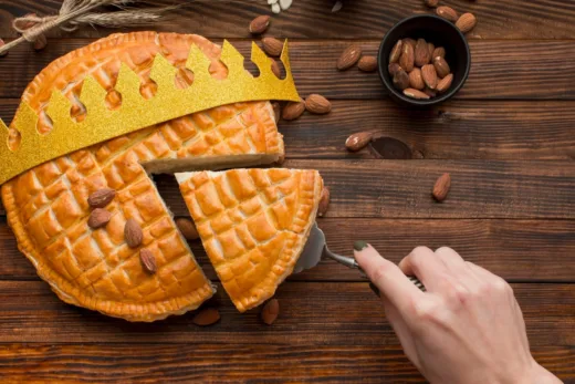 Célébrez L'épiphanie Avec Ces 3 Recettes Originales De Galette Des Rois ! Et Maximisez Vos Chances De Trouver La Fève !